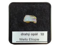 Wello Drahý opál-10-cca 0,60 g-14x8x6 mm