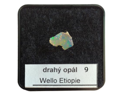 Wello Drahý opál-9-cca 0,08 g-9x6x3 mm